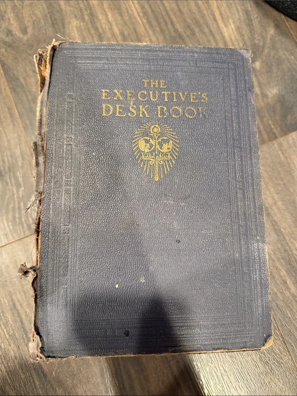 The Executive's Desk Book - Navy Hardcover